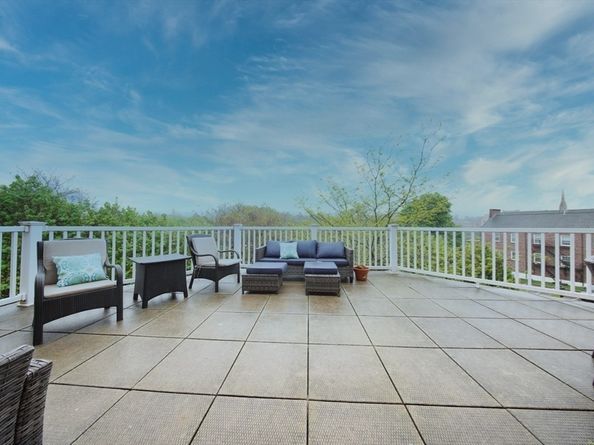 35 Commonwealth Ave 404, Newton MA 02467