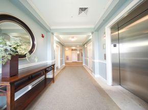 35 Commonwealth Ave 404, Newton MA 02467