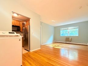 217 Neponset Ave 33, Boston MA 02122