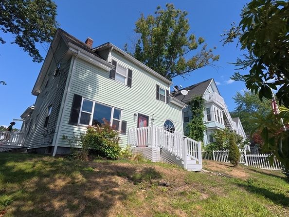 184 Perkins Ave, Brockton MA 02302