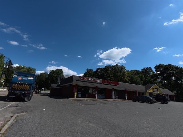 184 Perkins Ave, Brockton MA 02302