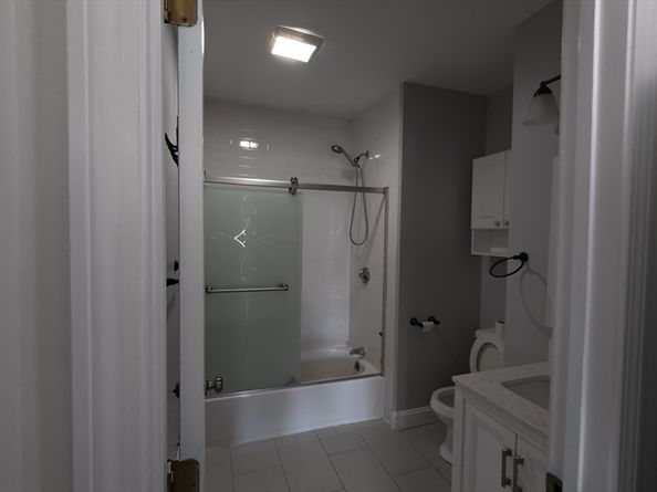184 Perkins Ave, Brockton MA 02302