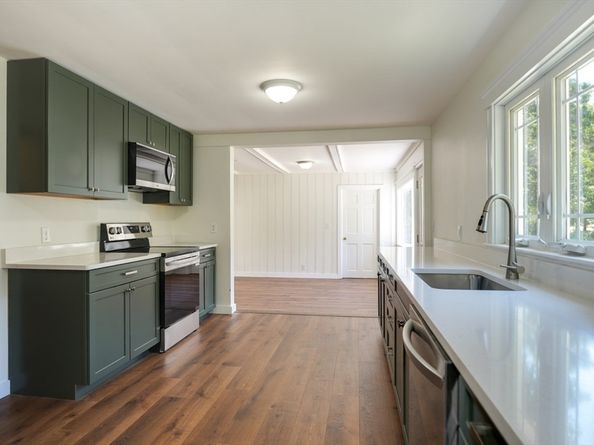 54 S Meadow Rd, Lancaster MA 01523