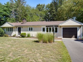 54 S Meadow Rd