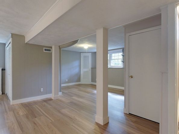 16 Crooked Spring Rd, Billerica MA 01862
