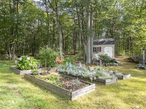 16 Crooked Spring Rd, Billerica MA 01862
