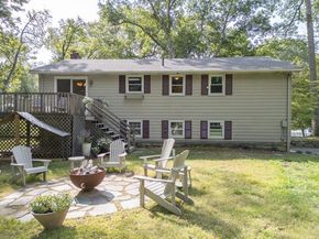 16 Crooked Spring Rd, Billerica MA 01862