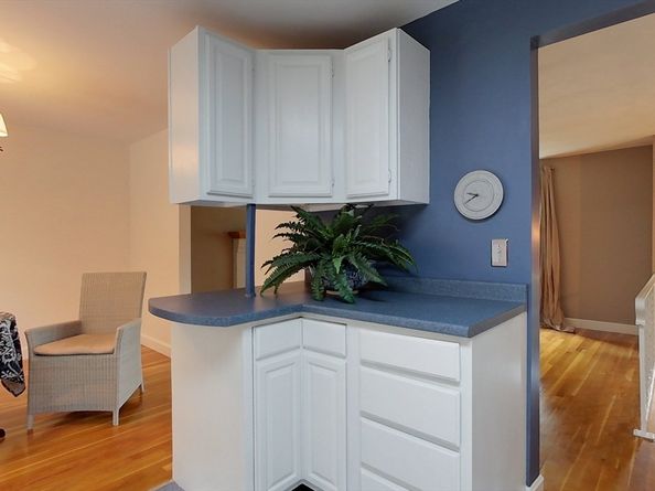 16 Crooked Spring Rd, Billerica MA 01862