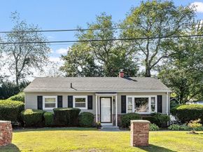 7 Greenwood Road, Northborough MA 01532
