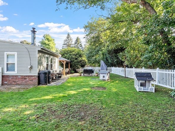 7 Greenwood Road, Northborough MA 01532