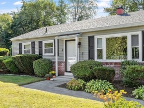 7 Greenwood Road, Northborough MA 01532