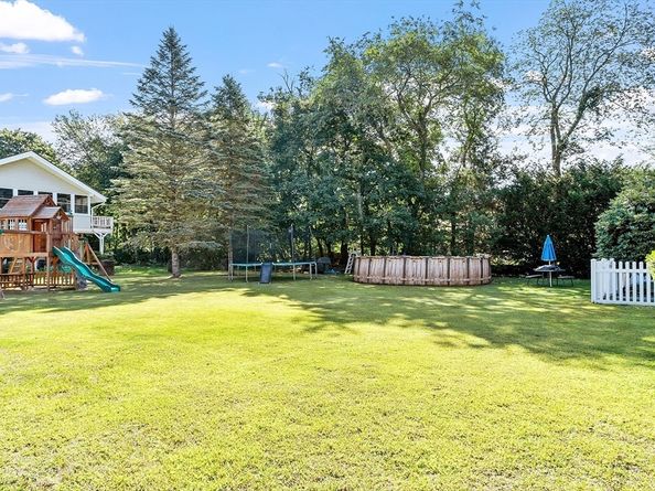 7 Greenwood Road, Northborough MA 01532