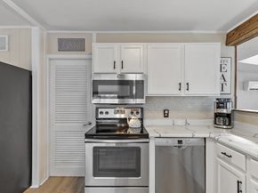 7 Greenwood Road, Northborough MA 01532