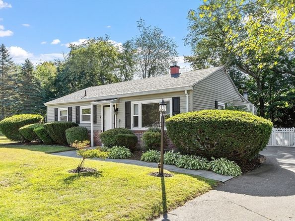 7 Greenwood Road, Northborough MA 01532