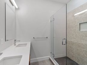 124 Highland Ave 204, Somerville MA 02143