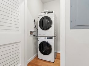 267 Old Colony 611, Boston MA 02127