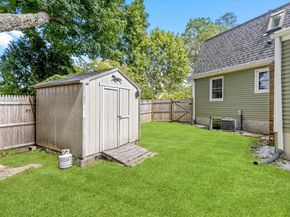 11 Thayer Ave, Weymouth MA 02188