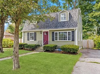11 Thayer Ave