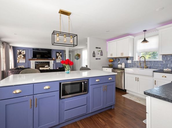 72 High St, Southbridge MA 01550