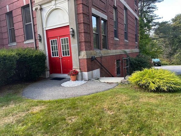 1098 Stafford St 5, Leicester MA 01542