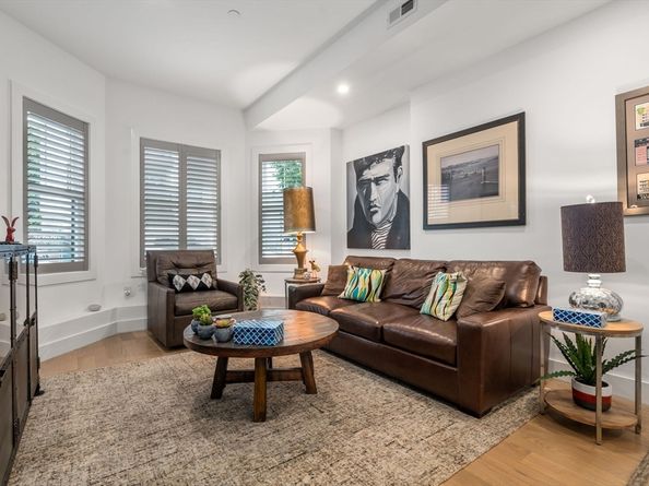 231 Everett 1, Boston MA 02128