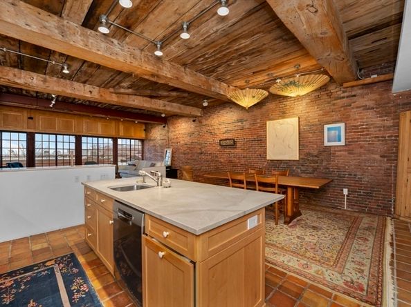 120 Fulton Street 5 C&D, Boston MA 02109