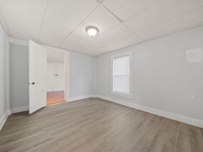 152 S Franklin St, Holbrook MA 02343