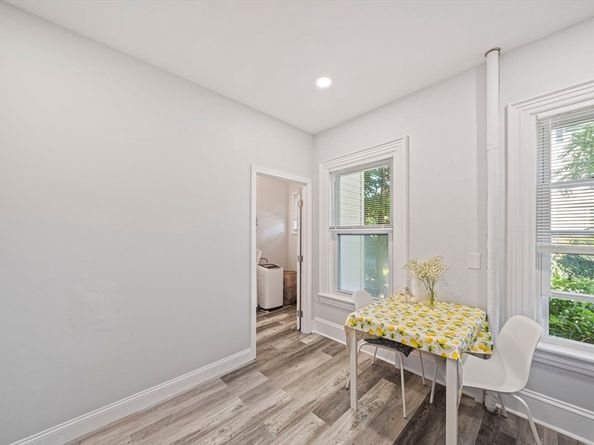 152 S Franklin St, Holbrook MA 02343