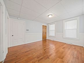 152 S Franklin St, Holbrook MA 02343