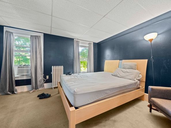152 S Franklin St, Holbrook MA 02343