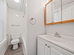 152 S Franklin St, Holbrook MA 02343