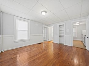 152 S Franklin St, Holbrook MA 02343