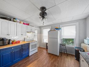 152 S Franklin St, Holbrook MA 02343