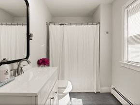 34 West St, Westford MA 01886
