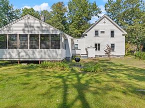 34 West St, Westford MA 01886
