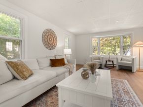 34 West St, Westford MA 01886