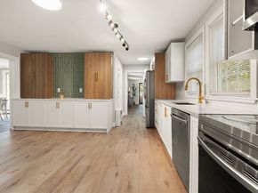 34 West St, Westford MA 01886