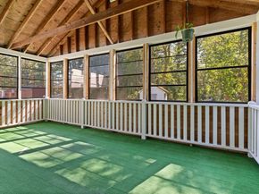 34 West St, Westford MA 01886