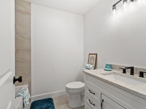 117 Montvale Ave, Woburn MA 01801