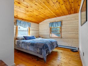 9 Upland Rd, Plympton MA 02367