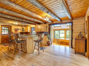 9 Upland Rd, Plympton MA 02367