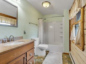 9 Upland Rd, Plympton MA 02367