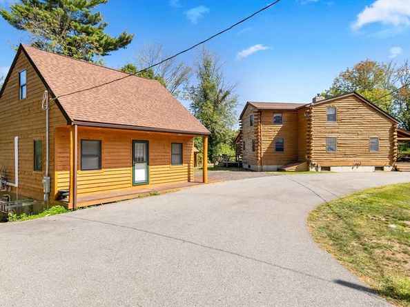 9 Upland Rd, Plympton MA 02367