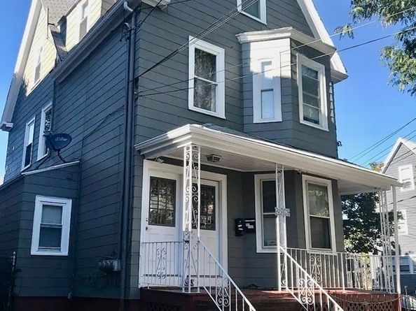 58 Walnut St, Everett MA 02149