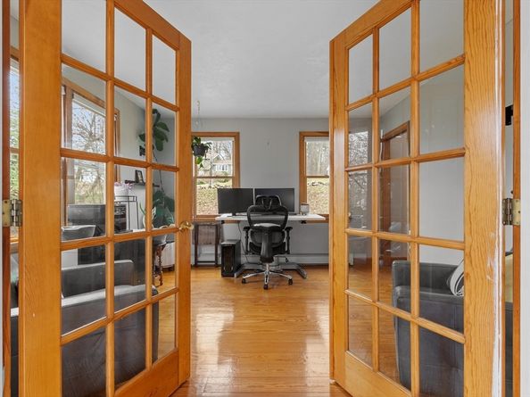 76 Woobly Rd, Bolton MA 01740