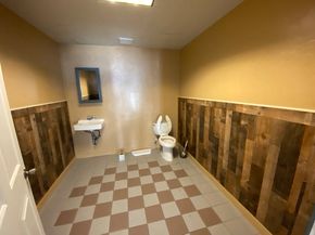 318 Main St, Southbridge MA 01550