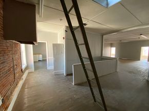 318 Main St, Southbridge MA 01550