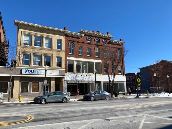 318 Main St, Southbridge MA 01550