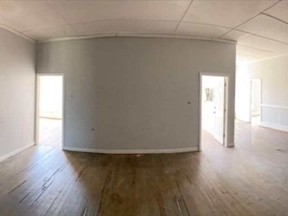 318 Main St, Southbridge MA 01550