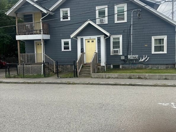 58 Hunt St, Brockton MA 02302